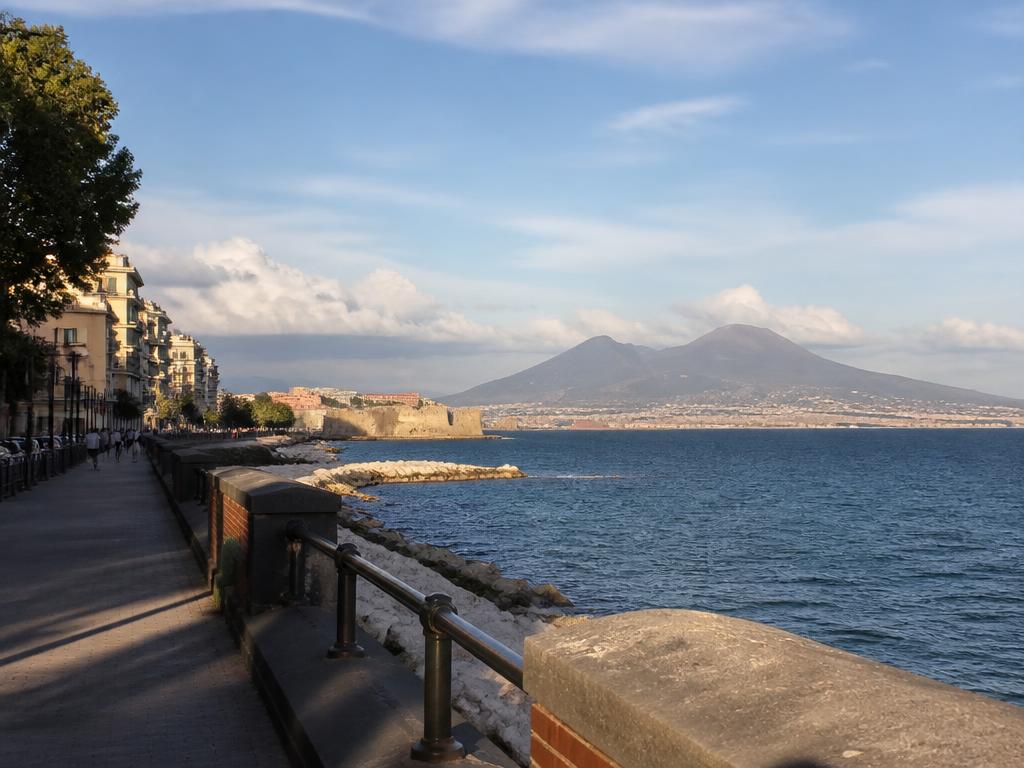 Napoli City Half Marathon 27' — Naples